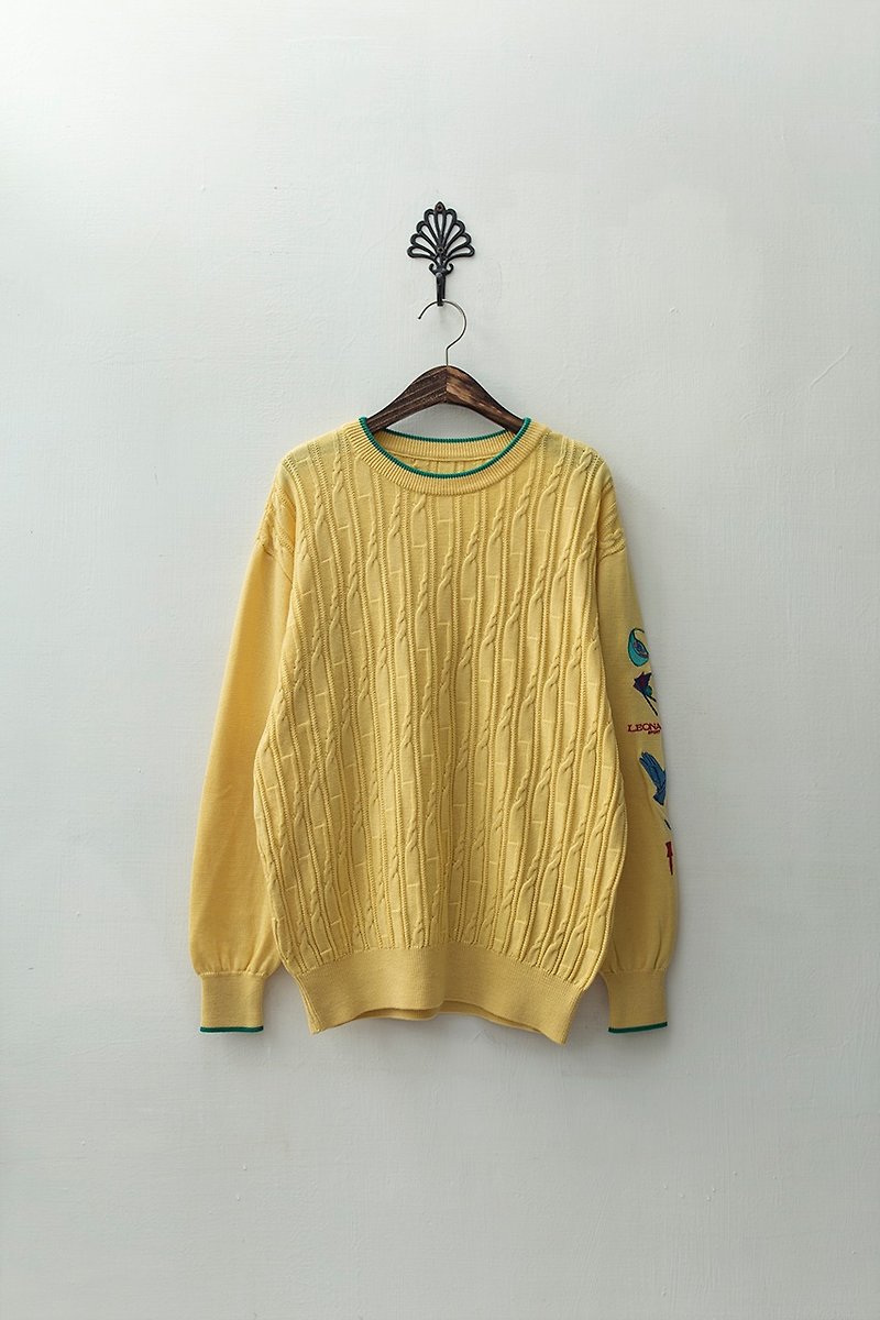 Banana Flyin '| vintage | Shimokitazawa retro pattern carved plain understated twist embroidery pullover - Women's Sweaters - Cotton & Hemp 