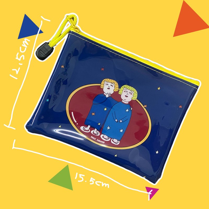 我覺得自己最可愛_護照包 - 手拿包 - 塑膠 