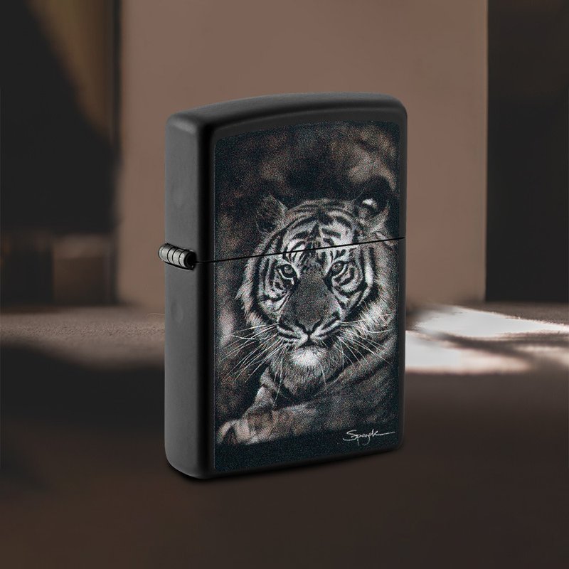 [ZIPPO Official Flagship Store] Phantom Bengal Tiger Windproof Lighter 49763 - อื่นๆ - ทองแดงทองเหลือง 