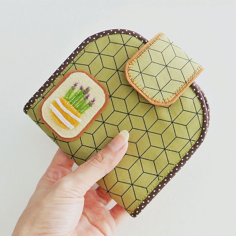 Card Holder Wallet, Keychain Wallet, Small Wallet, Change Purse - Cactus Lover - 財布 - コットン・麻 グリーン