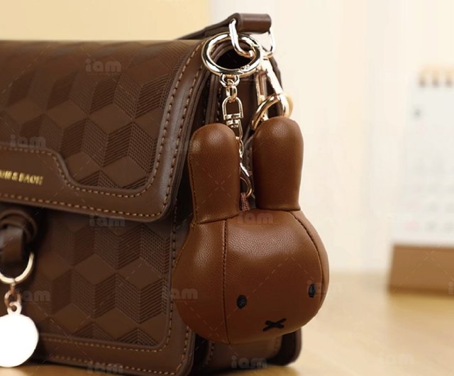 みぃふぅ～ miffyXVIPO】4DビッグヘッドPUレザーペンダント - ショップ