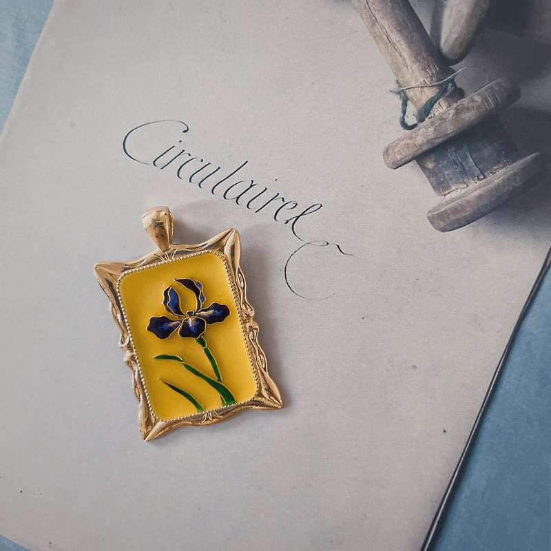 Iris necklace pendant | cloisonné - สร้อยคอ - เรซิน หลากหลายสี