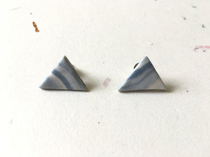 Ceramic Earring - White/  Blue/ Triangle/ Marble/ Simple/ Unique - ต่างหู - เครื่องลายคราม สีน้ำเงิน