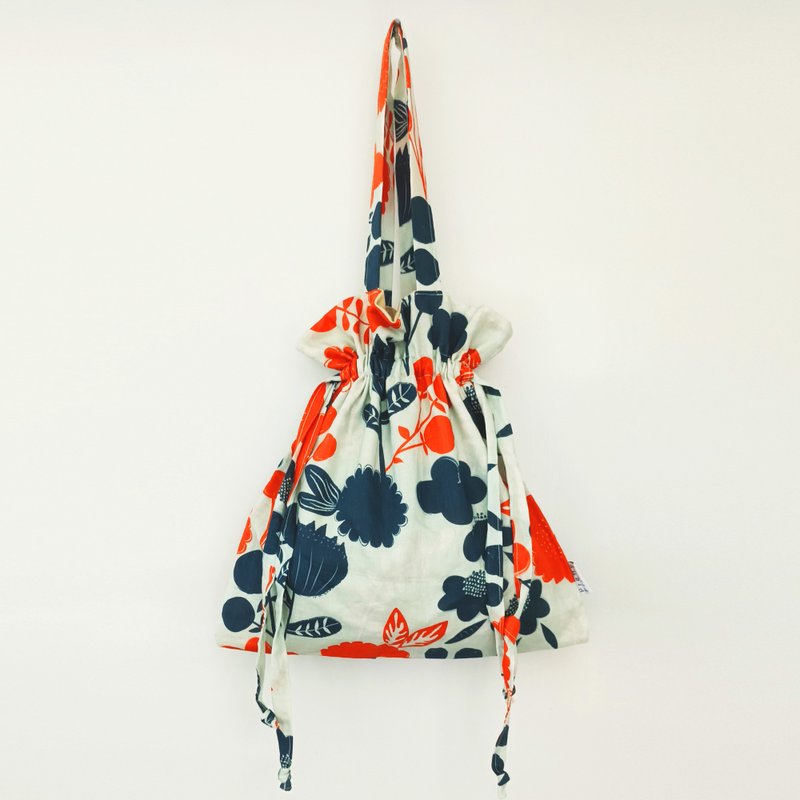 Big Drawstring Linen Bag/In the Garden/Milky Green/Fuits/Chive - Drawstring Bags - Cotton & Hemp Red