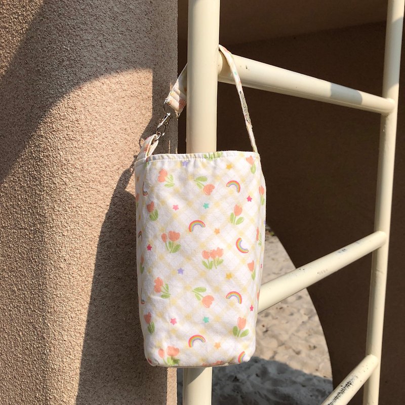 [Snowflake Pear] Small fresh handmade beverage bag/walking bag/environmental cup bag - Other - Cotton & Hemp Multicolor