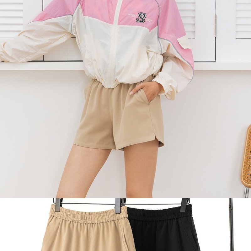 【MEDUSA】Tailored Pockets Plain A-line Shorts - Black / Khaki - กางเกงขาสั้น - เส้นใยสังเคราะห์ สีกากี