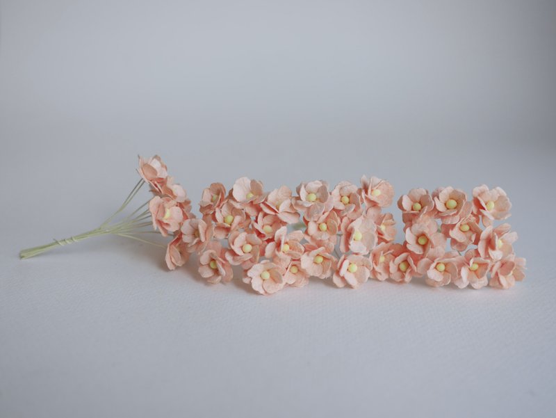 paper flower, supplies, 100 pcs. hydrangea paper, size 1.5 cm., peach color - 其他 - 紙 橘色