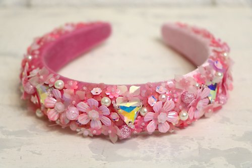 Designer beaded jewelry by Mariya Klishina Pink crystal perls headband Bridal gentle flowers tiara Diadem with flowers