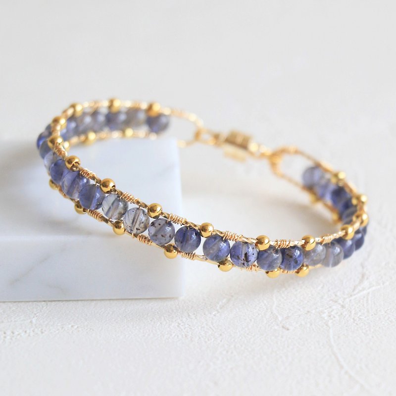 Idolite bracelet, Gemstone bracelet, wire wrap bracelet - สร้อยข้อมือ - เครื่องเพชรพลอย สีน้ำเงิน