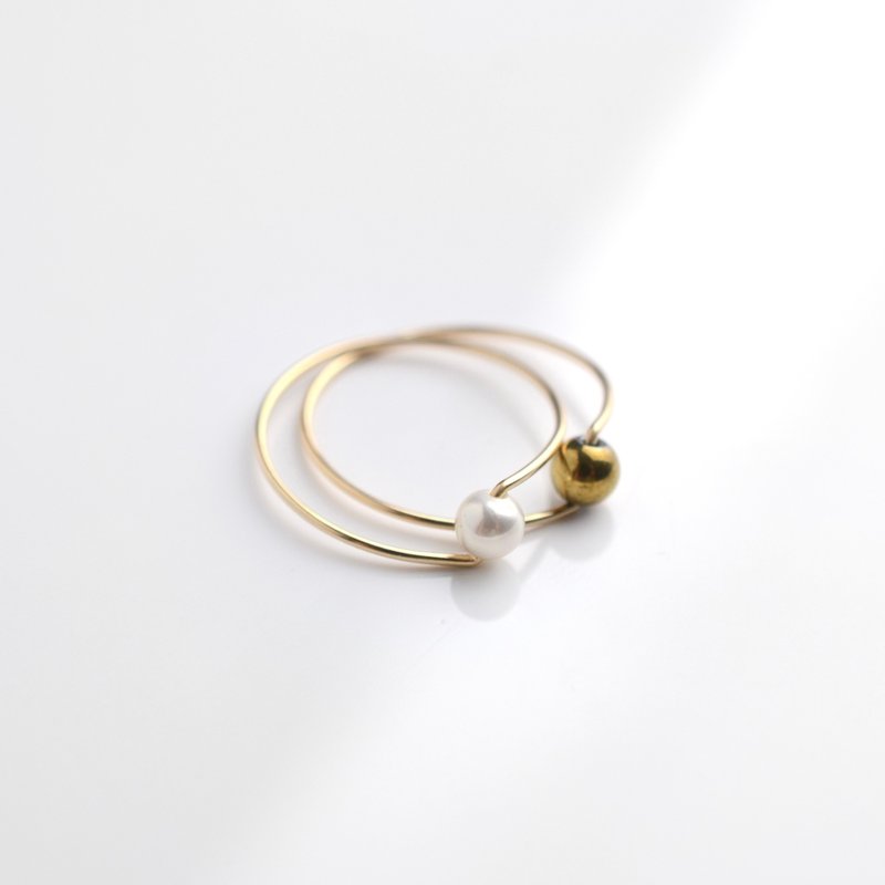 貝殼珍珠和赤鐵礦 3 向戒指手術不鏽鋼珍珠邀請生日禮物 - 戒指 - 珍珠 白色