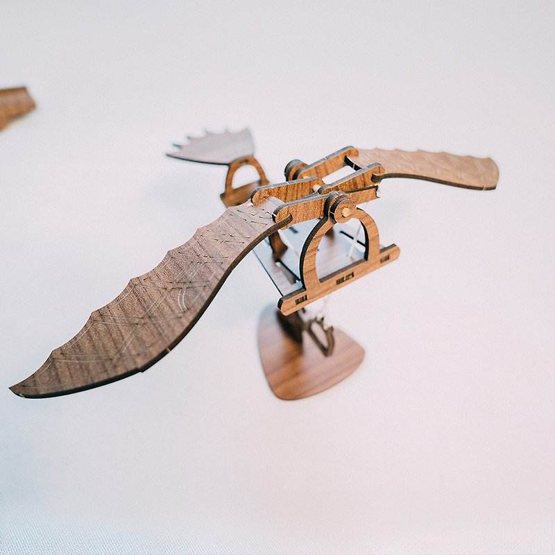 【DIY Handmade】Da Vinci Manuscript Model-Ornithopter - งานไม้/ไม้ไผ่/ตัดกระดาษ - ไม้ สีนำ้ตาล