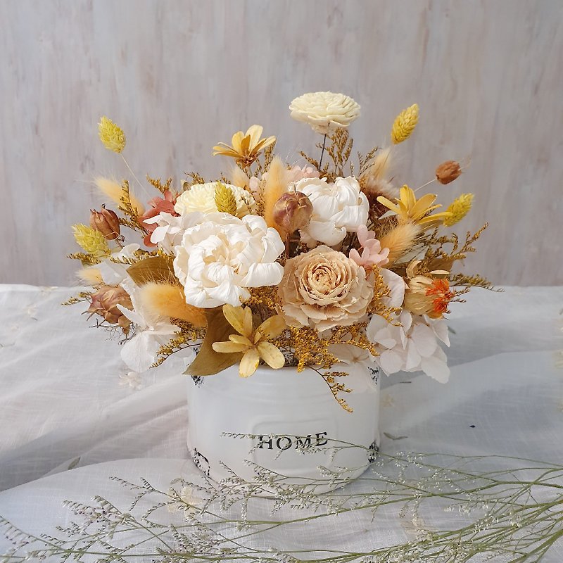 Dry flower pot, dry table, flower promotion table, flower opening ceremony, new home, flower ceremony - ช่อดอกไม้แห้ง - พืช/ดอกไม้ สีเหลือง