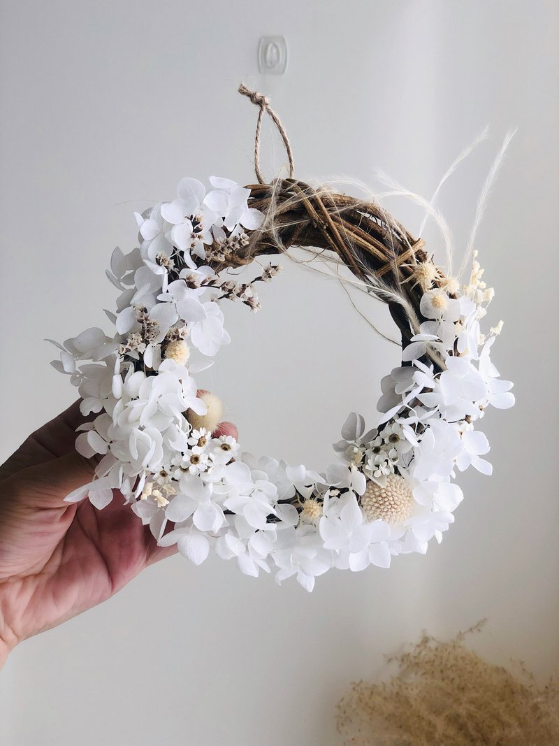 Ochre Christmas Wreath_15cm - Dried Flowers & Bouquets - Plants & Flowers White