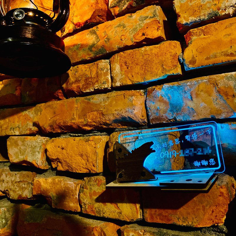 サイバーパンクスタイルのLEDログ発光一時サスペンションSET1 - 置物 - アクリル 