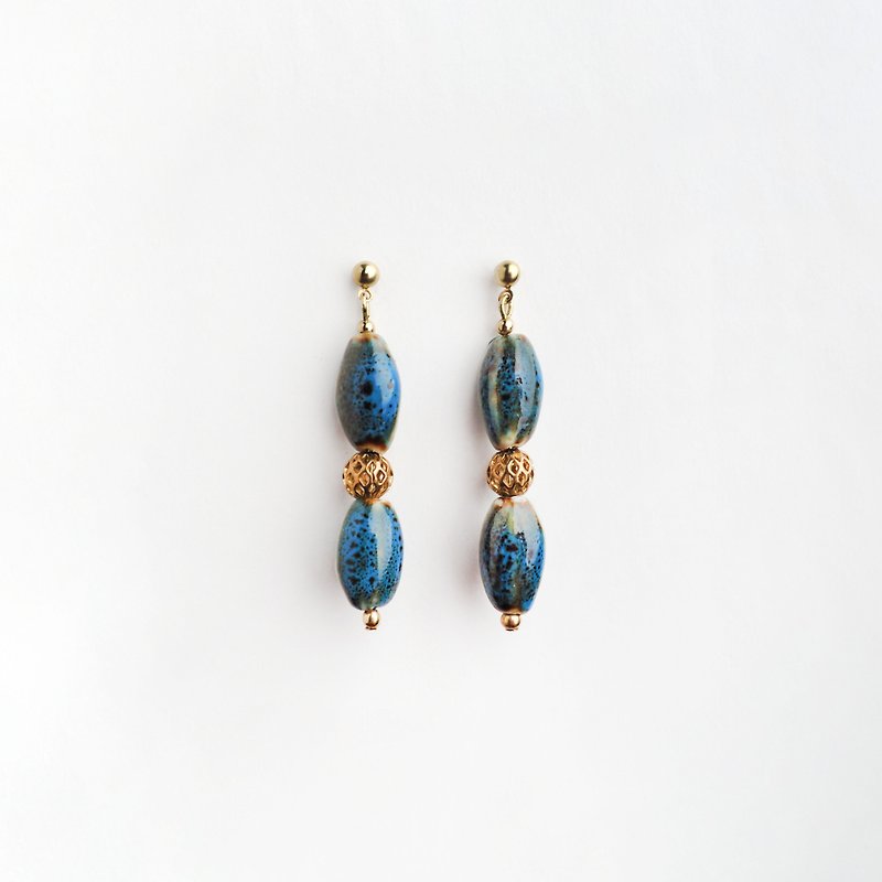 Heliocentric earrings (black) - Earrings & Clip-ons - Gemstone Gold