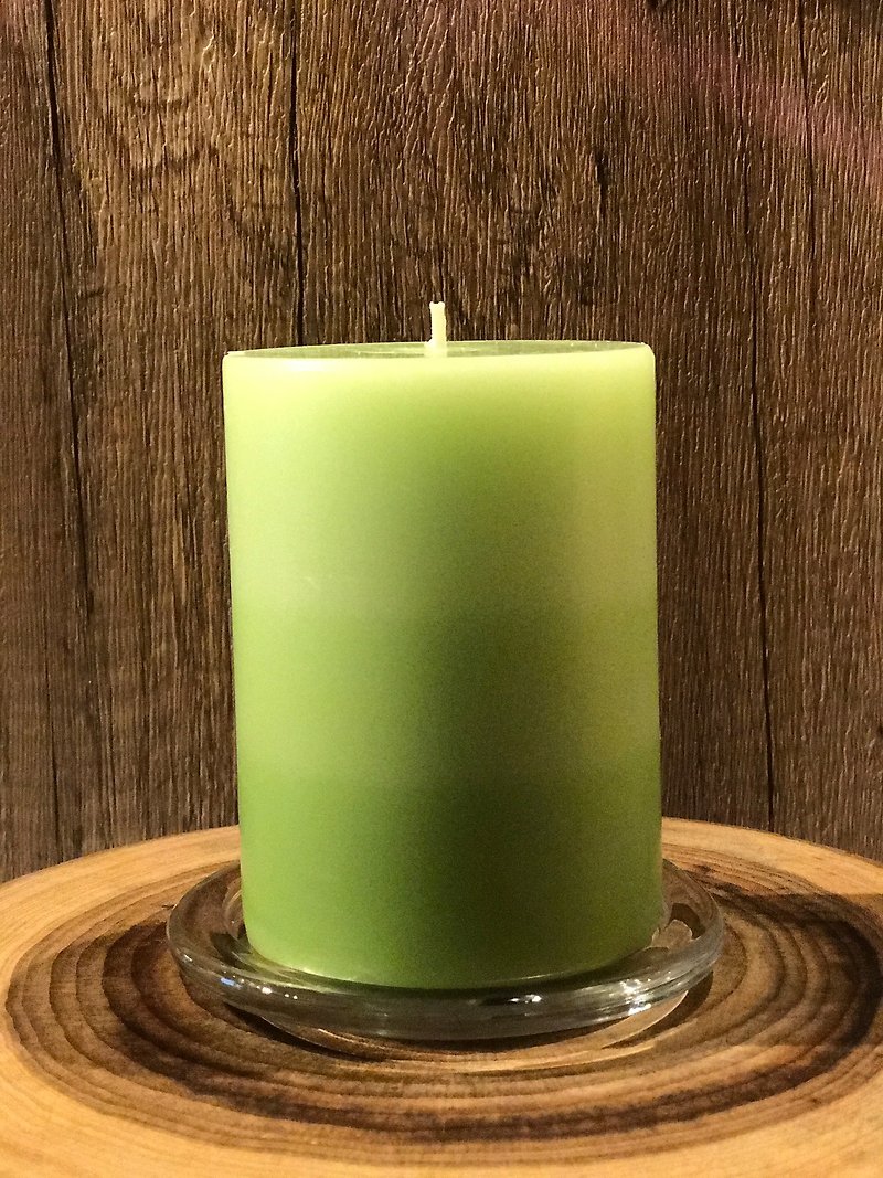 松木洋燭 (Pine) 45 hours - 香氛蠟燭/燭台 - 蠟 綠色
