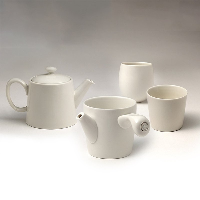 Fuertang│White Porcelain Original Tea Set (1 pot, 1 sea and 2 cups) - Teapots & Teacups - Porcelain White