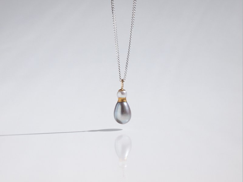 日本製　香水瓶のような金継ぎパールのネックレス 40cm silver925 小さなドロップパール  ペンダント - 項鍊 - 珍珠 銀色