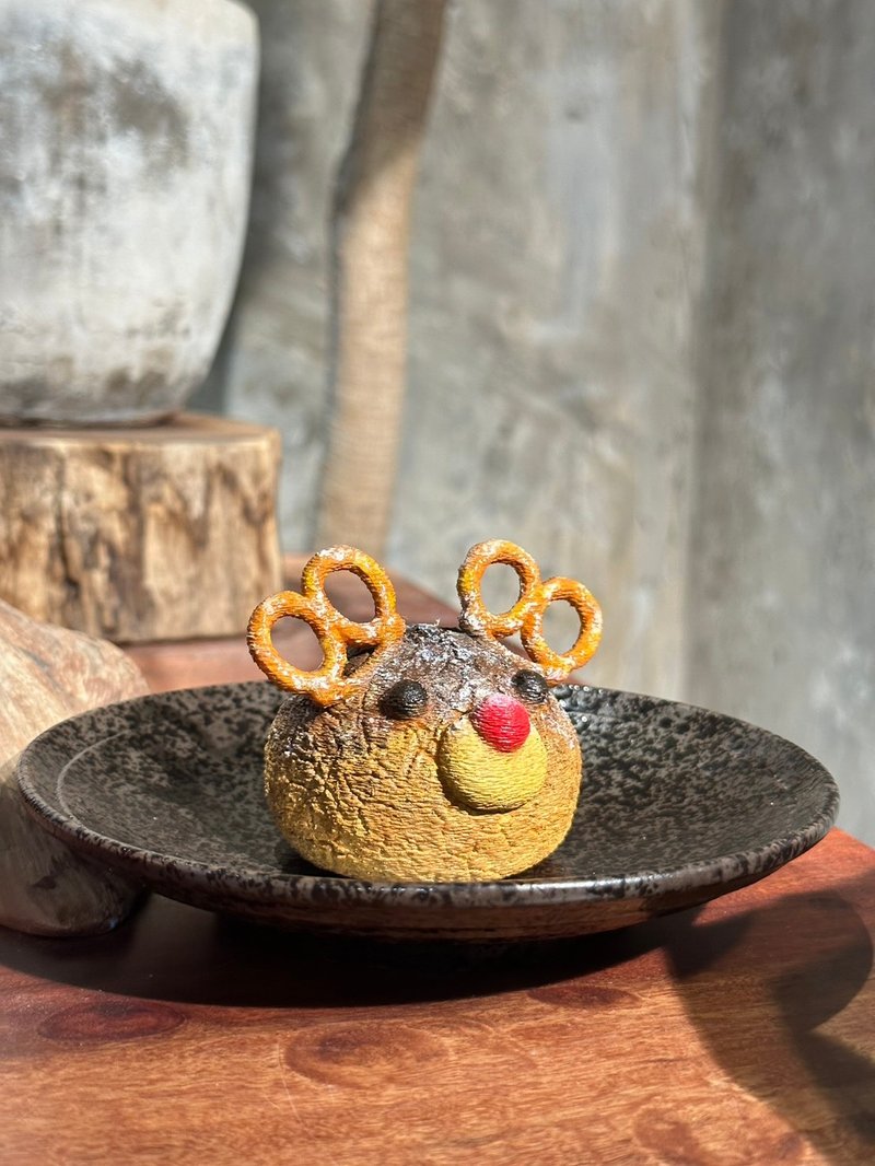 聖誕糖霜巧克力泡芙馴鹿 - 公仔/玩偶 - 塑膠 咖啡色