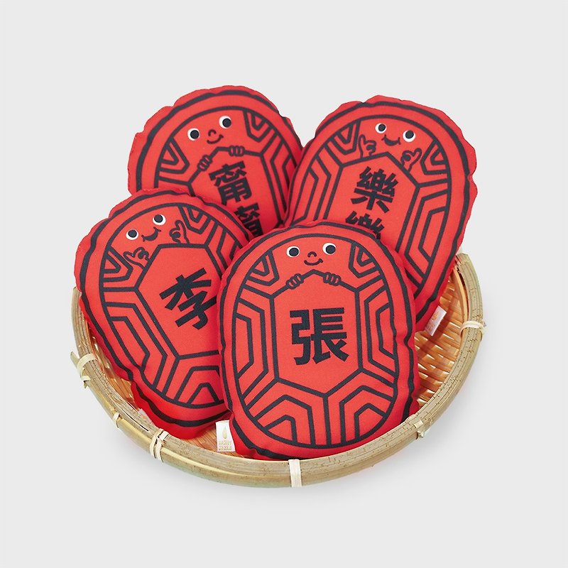 Customized Red Tortoise Cake Good Friends Catch Zhou Miyue (2pcs) - ของเล่นเด็ก - เส้นใยสังเคราะห์ สีแดง