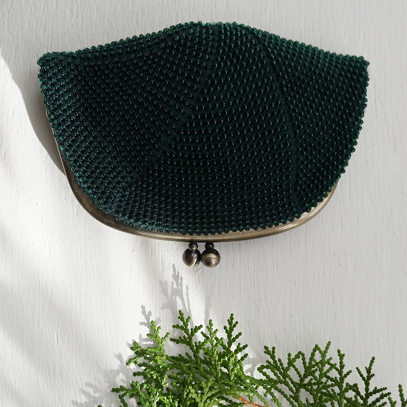 Ba-ba handmade Seedbeads crochet pouch No.1573 - 長短皮夾/錢包 - 其他材質 綠色