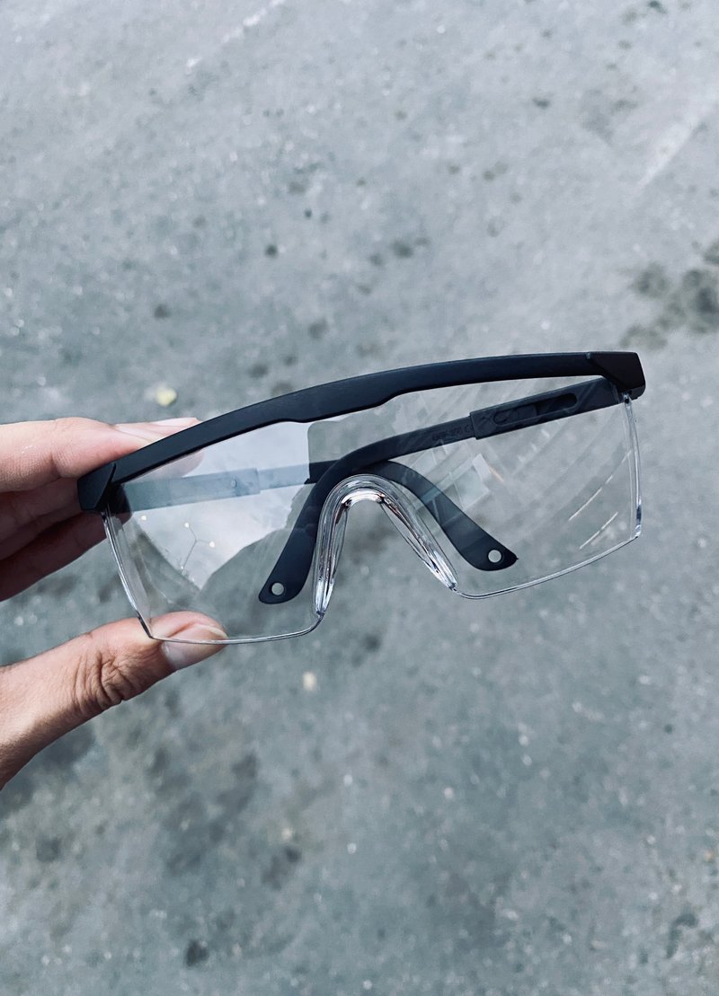 Spot anti-epidemic goggles matt black anti-fog reinforced lens telescopic temples - Glasses & Frames - Plastic Black