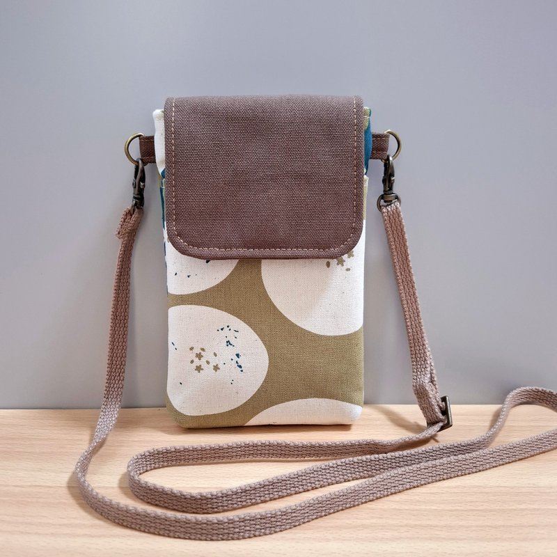 Magnetic Clasp / Phone Bag - Natural Style B - Phone Cases - Cotton & Hemp 
