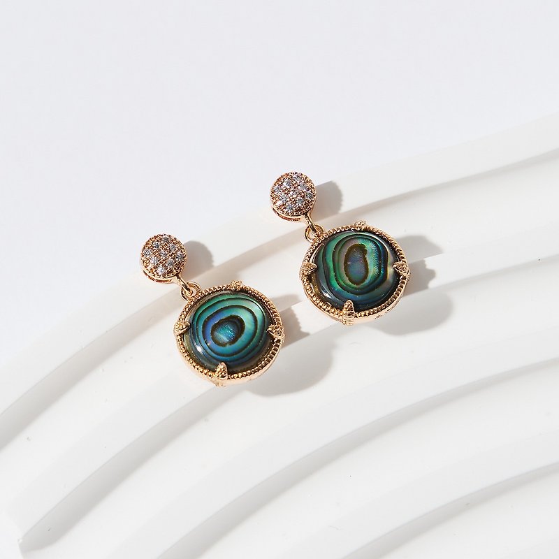 Micropaved Stone shell earrings (abalone), two colors in total - ต่างหู - ทองแดงทองเหลือง สีทอง