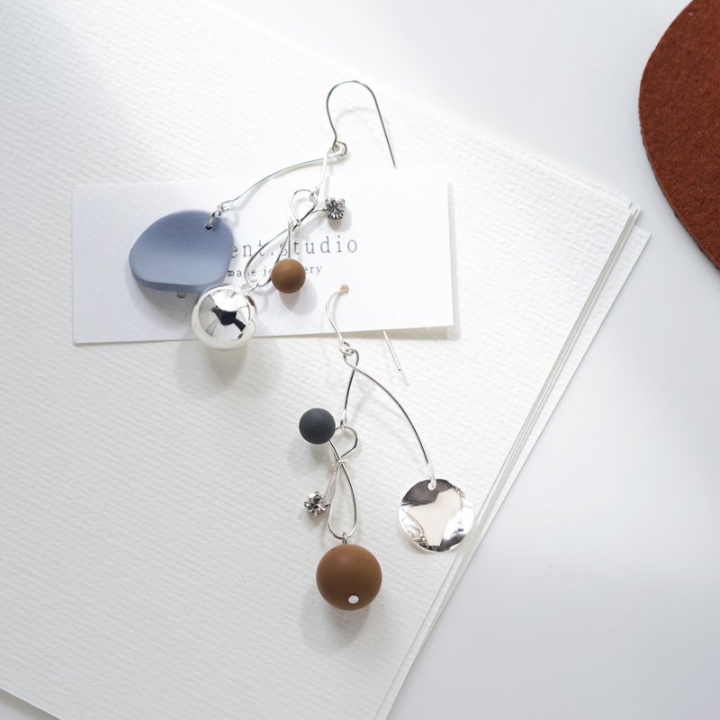 Noa original design handmade soft clay geometric lines simple pendant 925 sterling silver earrings - ต่างหู - ดินเผา สีนำ้ตาล