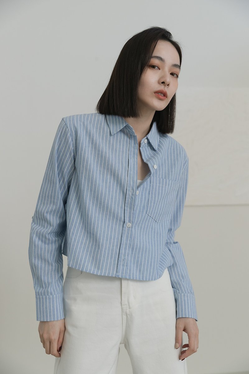 [Brand original] Ivy stiff Linen and linen casual short shirt refreshing blue - เสื้อผู้หญิง - ผ้าฝ้าย/ผ้าลินิน สีน้ำเงิน