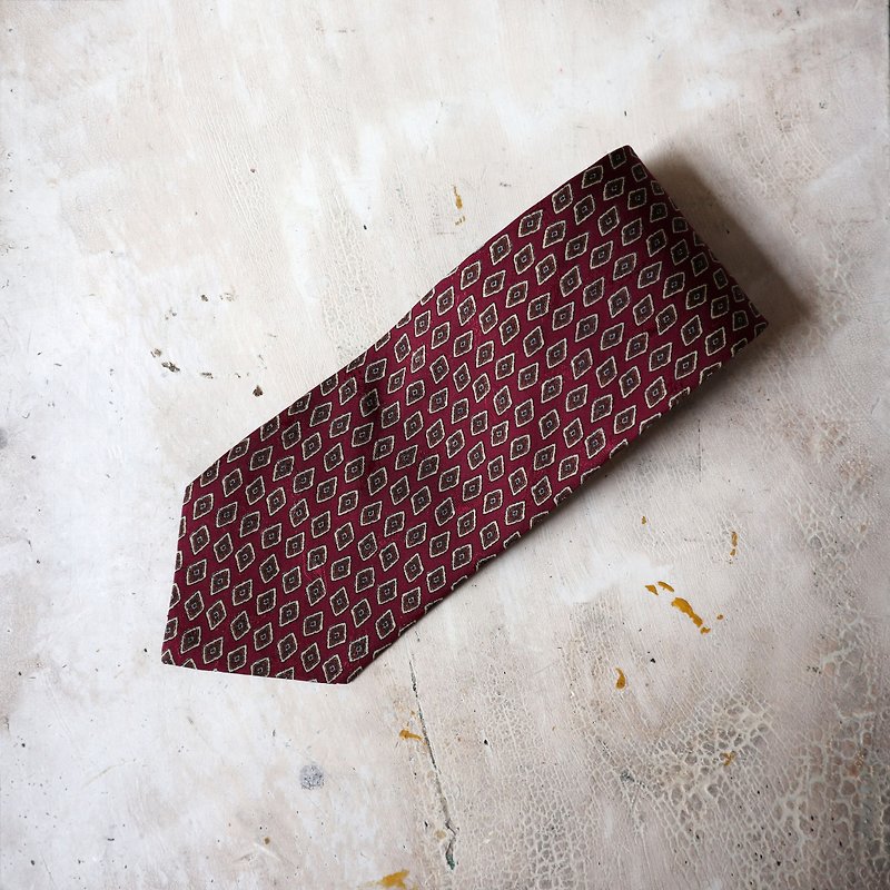 Pumpkin Vintage. Vintage French Yves Saint Laurent Senior Tie - Ties & Tie Clips - Other Materials 