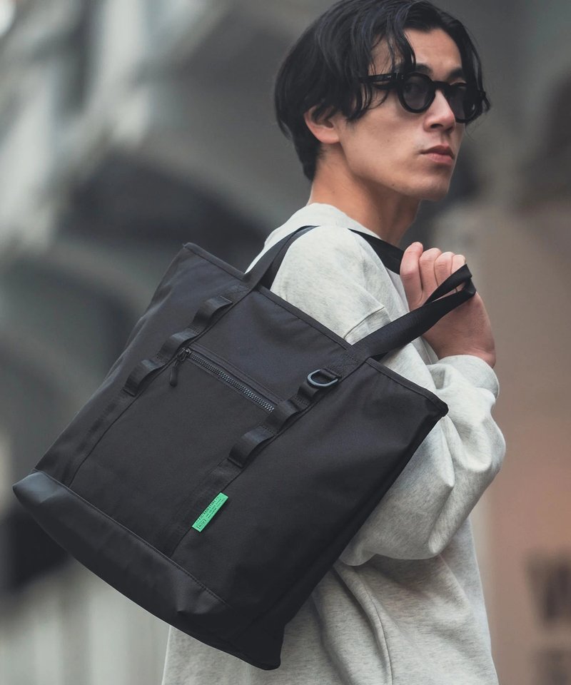 【新品預購】 KiU 600D 豹紋 防水大容量提袋 (6色) K446含發票 - 手提包/手提袋 - 其他材質 多色