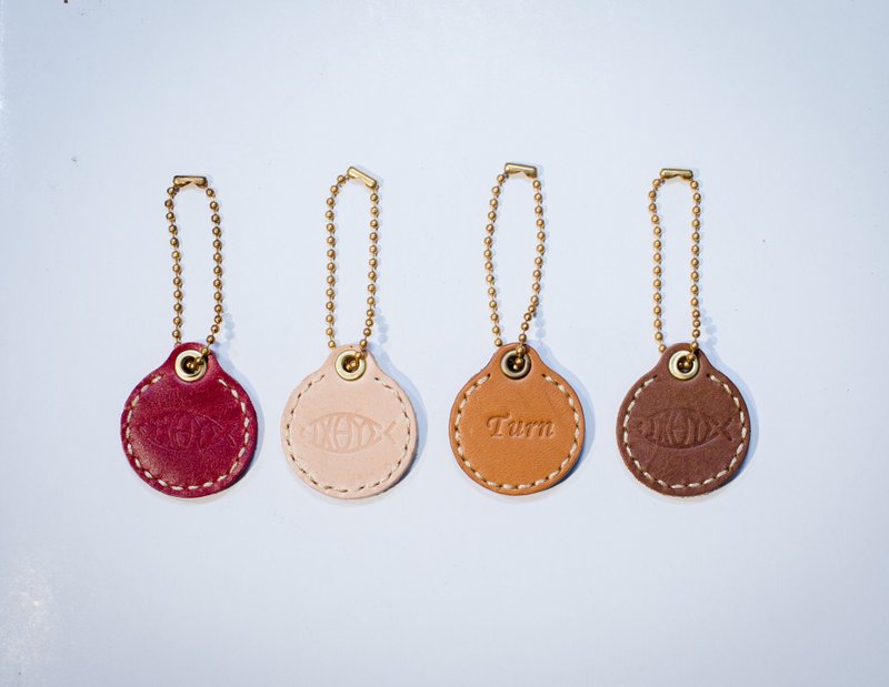 Round leather tag / Turning studio - Keychains - Genuine Leather 