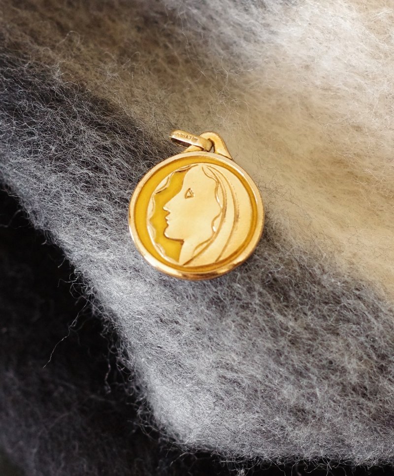 骨董法國ORIA鍍K金1920年藝術風格聖母信仰墜子 少見款 CH170 - 項鍊 - 其他金屬 金色