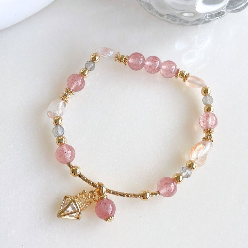 Happy Morning Words | Strawberry Crystal Labradorite Red Gum Flower Natural Crystal Design Crystal Bracelet - สร้อยข้อมือ - คริสตัล สึชมพู