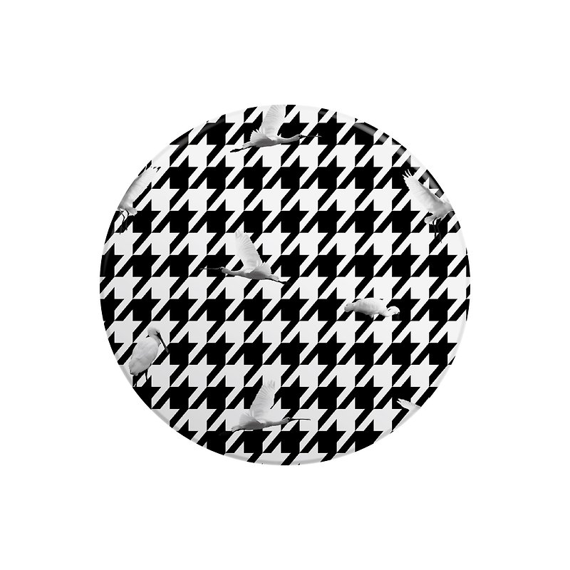 Houndstooth Print Ceramic Pot Holder - Place Mats & Dining Décor - Pottery White