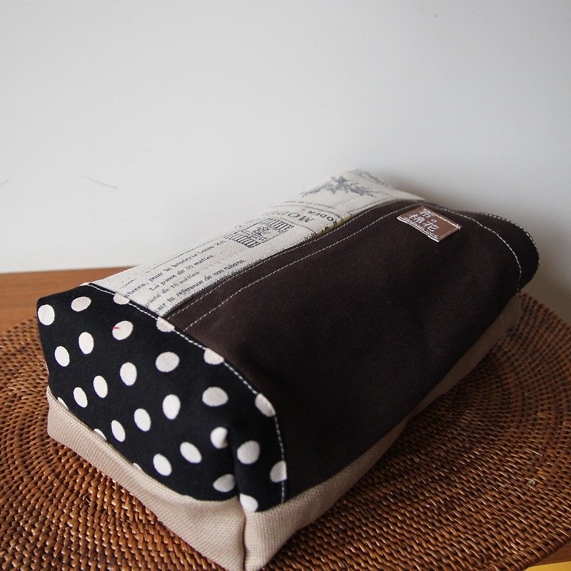 Cotton Fabric: canvas tissue box cover, Hanging Tissue Box, housewarming gift, Newspaper, black spot - Items for Display - Cotton & Hemp Black