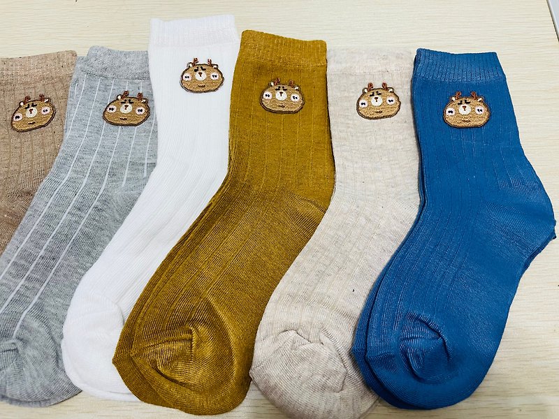 Keli deer embroidery socks - Socks - Cotton & Hemp Multicolor