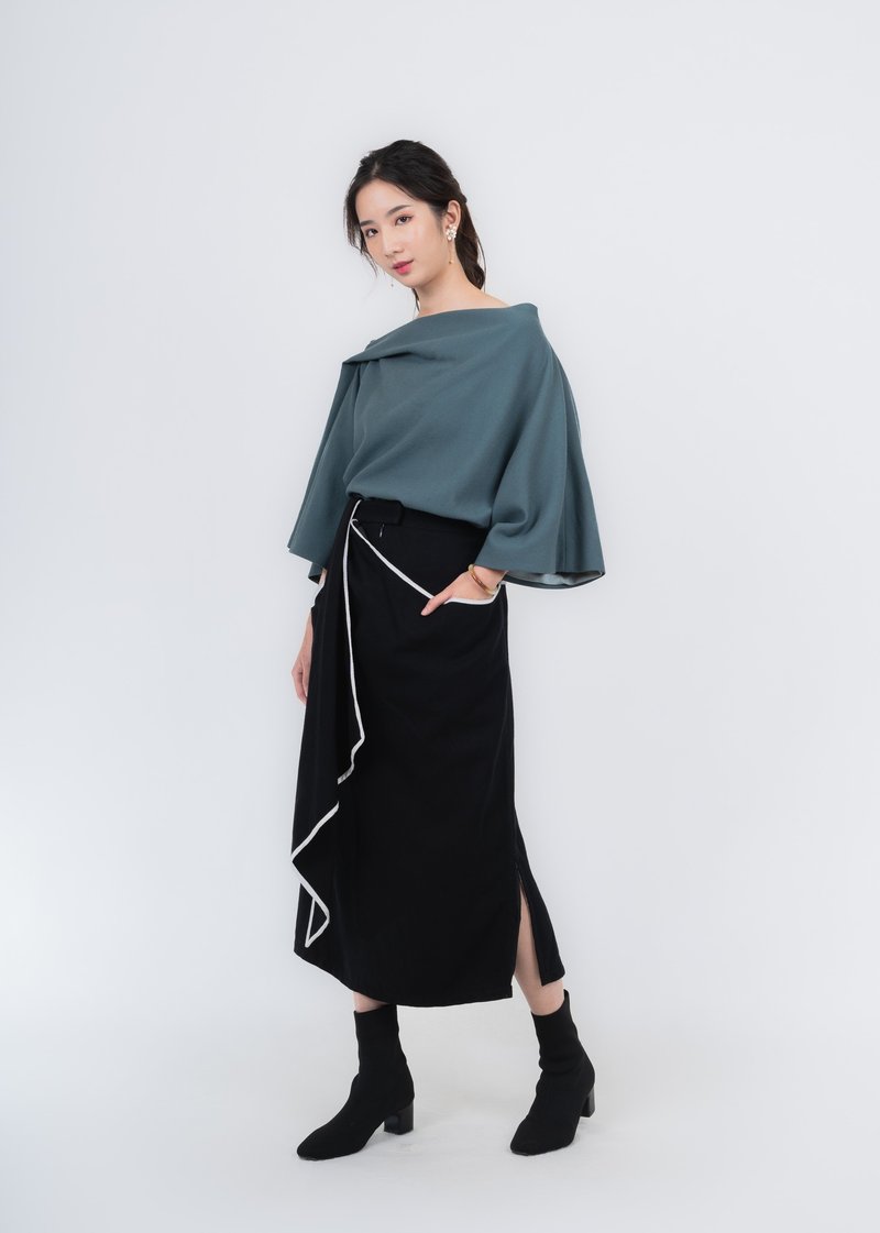 3D Pleated Wide Neck Sweater - Lake Green - เสื้อผู้หญิง - ขนแกะ สีเขียว