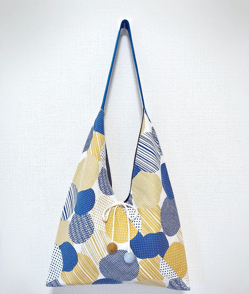 2019 spring / Japanese style side backpack / medium size / blue and yellow circle - กระเป๋าแมสเซนเจอร์ - ผ้าฝ้าย/ผ้าลินิน หลากหลายสี