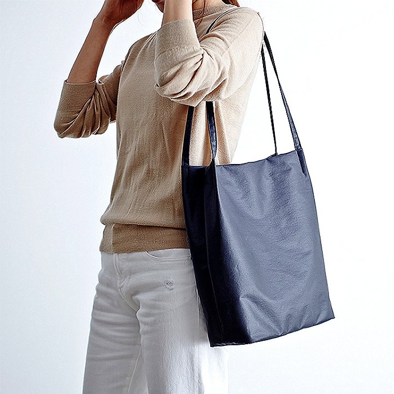 South Korea's ithinkso fashionable and elegant bag NEAT BAG LIGHT will be leisurely and light with a side backpack - Messenger Bags & Sling Bags - Polyester 