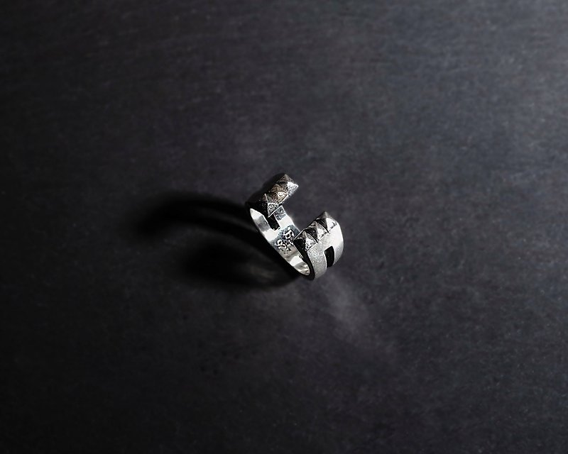 U life sterling silver U-shaped rivet ring - แหวนทั่วไป - เงินแท้ 