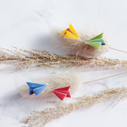 cravis handmade shop 紙飛機耳環