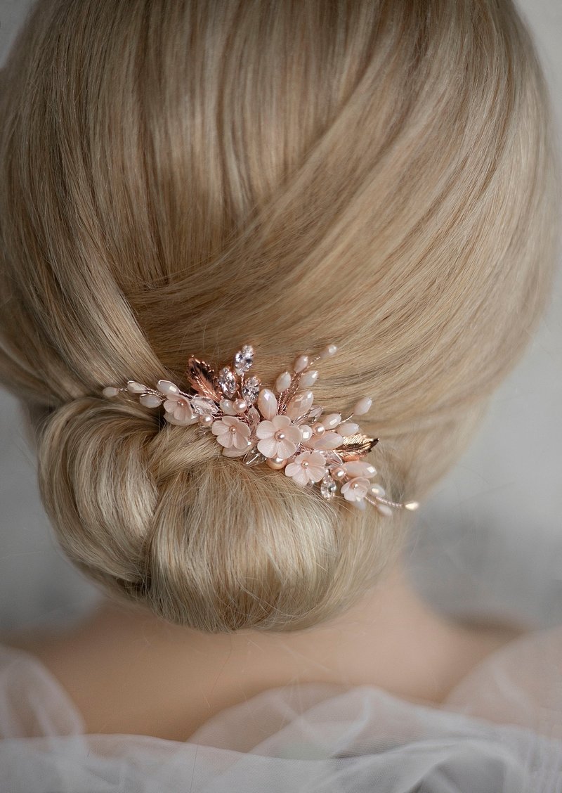 Powder pink hair comb, Bridal flower pearl hair piece, Cherry blossom jewelry - Hair Accessories - Clay Pink