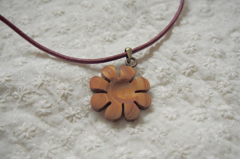 ohisama necklace - Necklaces - Wood Brown