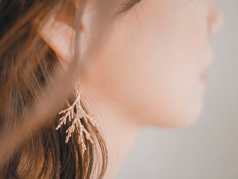Pinecone secret * irregular earrings - Earrings & Clip-ons - Copper & Brass Gold