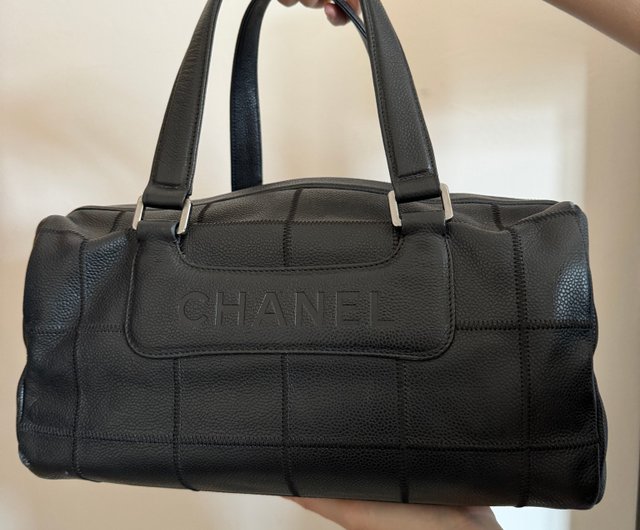 Chanel tofu bag hot sale