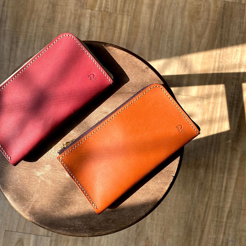 Hand-sewn Vegetable Tanned Cowhide - L Zipper Phone Bag/Long Clip/Storage Bag - Wallets - Genuine Leather Brown