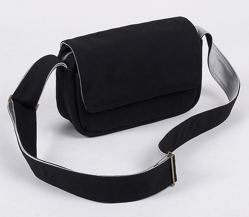 Portable Camera Bag - Black - กระเป๋ากล้อง - ผ้าฝ้าย/ผ้าลินิน สีดำ