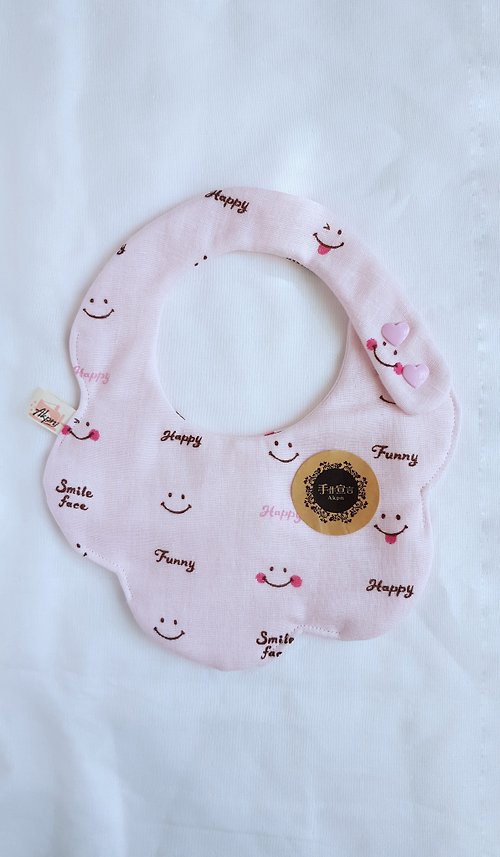 Akpn手作宣言 快樂微笑/粉色/八層紗100%cotton雙面圓弧圍兜.口水巾